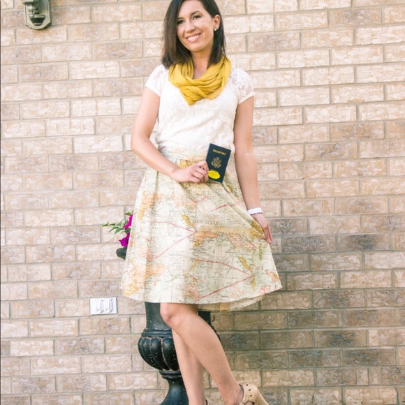 Modcloth Gold T-Strap Heels 👠 Size 7. - Picture 5 of 6